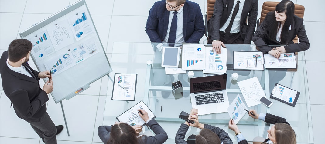 نرم افزار CRM